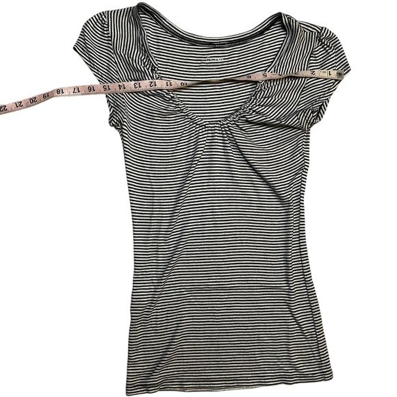 🖤 Express One Eleven Black & White Striped Ruched Tee – XS 🖤 - Picture 5 of 6